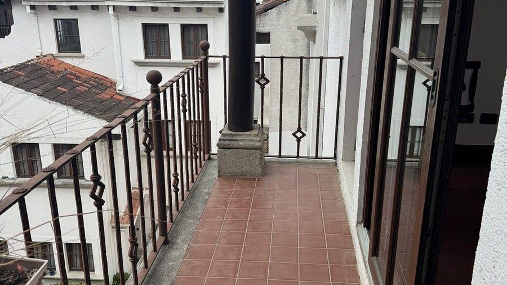 Apartamento en alquiler en Durian Cayalá, Zona 16 – Exclusivo y amplio
