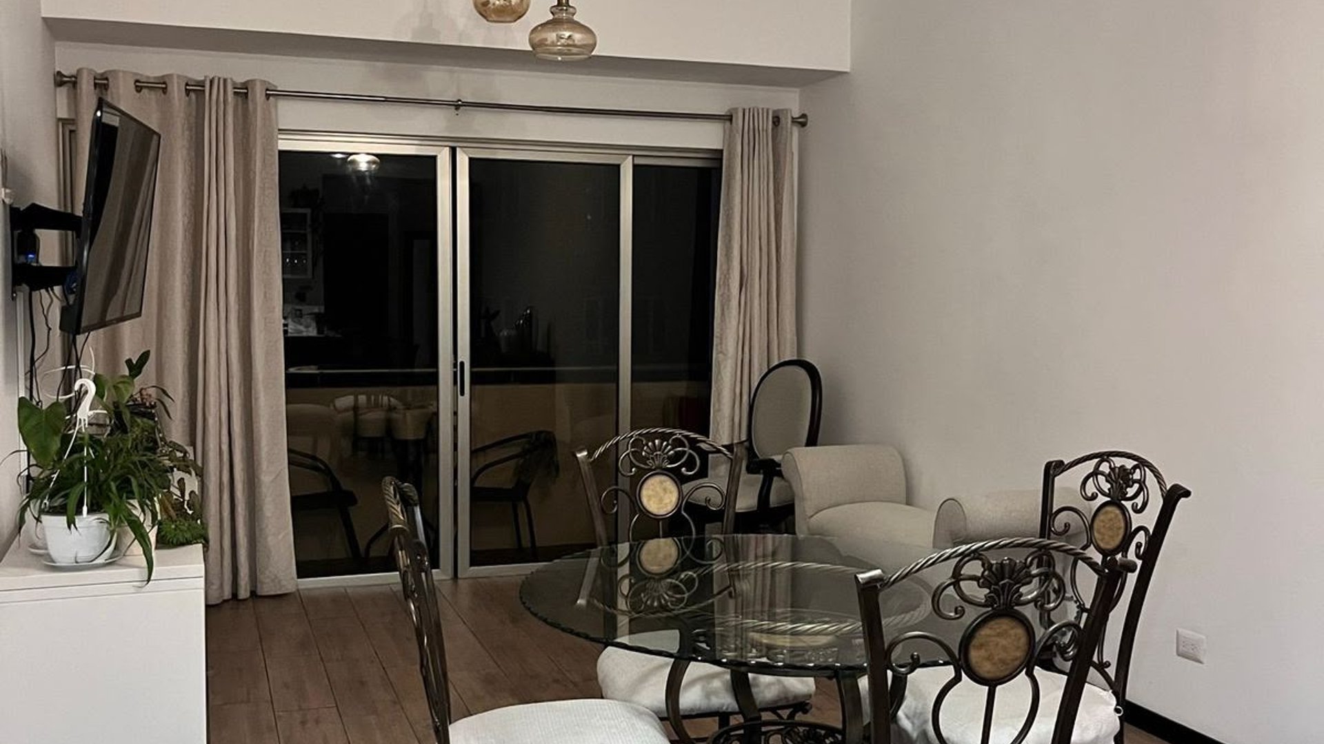 APARTAMENTO EN RENTA EN CASALINI DE ALTAMIRA | ZONA 14 - Image 1