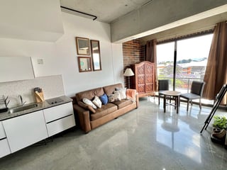 Apartamento en Venta Edificio Cuatro Venezia Zona 4 - Image 11