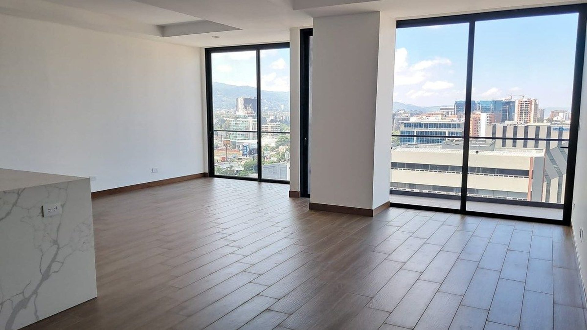FERRÉ 10 | Apartamento en Renta , Zona 10