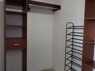 Apartamento amueblado en renta de 1 habitacion en zona 11 Ref-5578 - 4