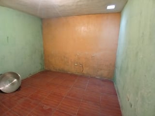 Vendo casa Grande en zona 21 colonia Loma Blanca - 4