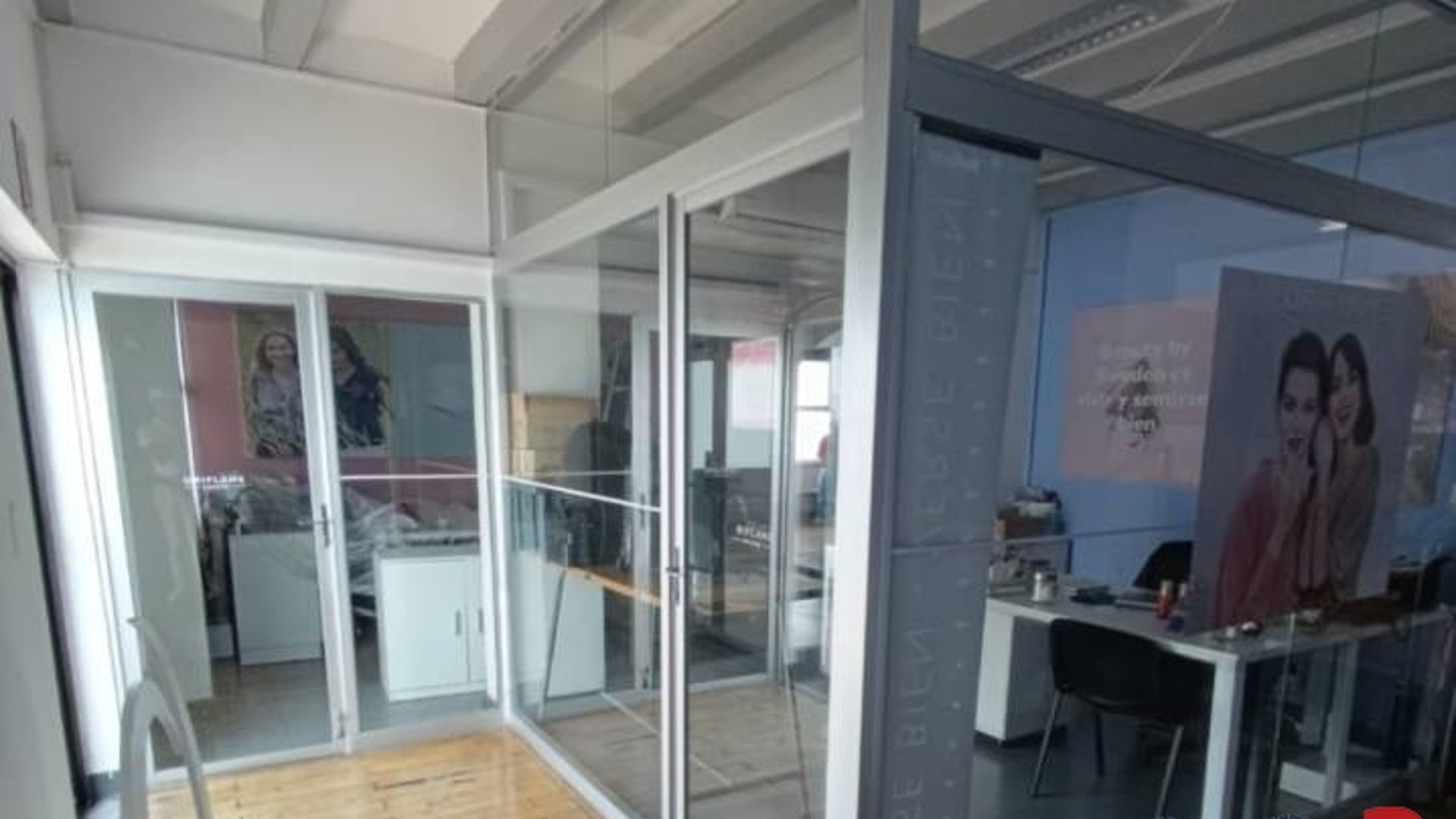 Edificio en Renta, Zona 09 (R10418) - Miniatura 19