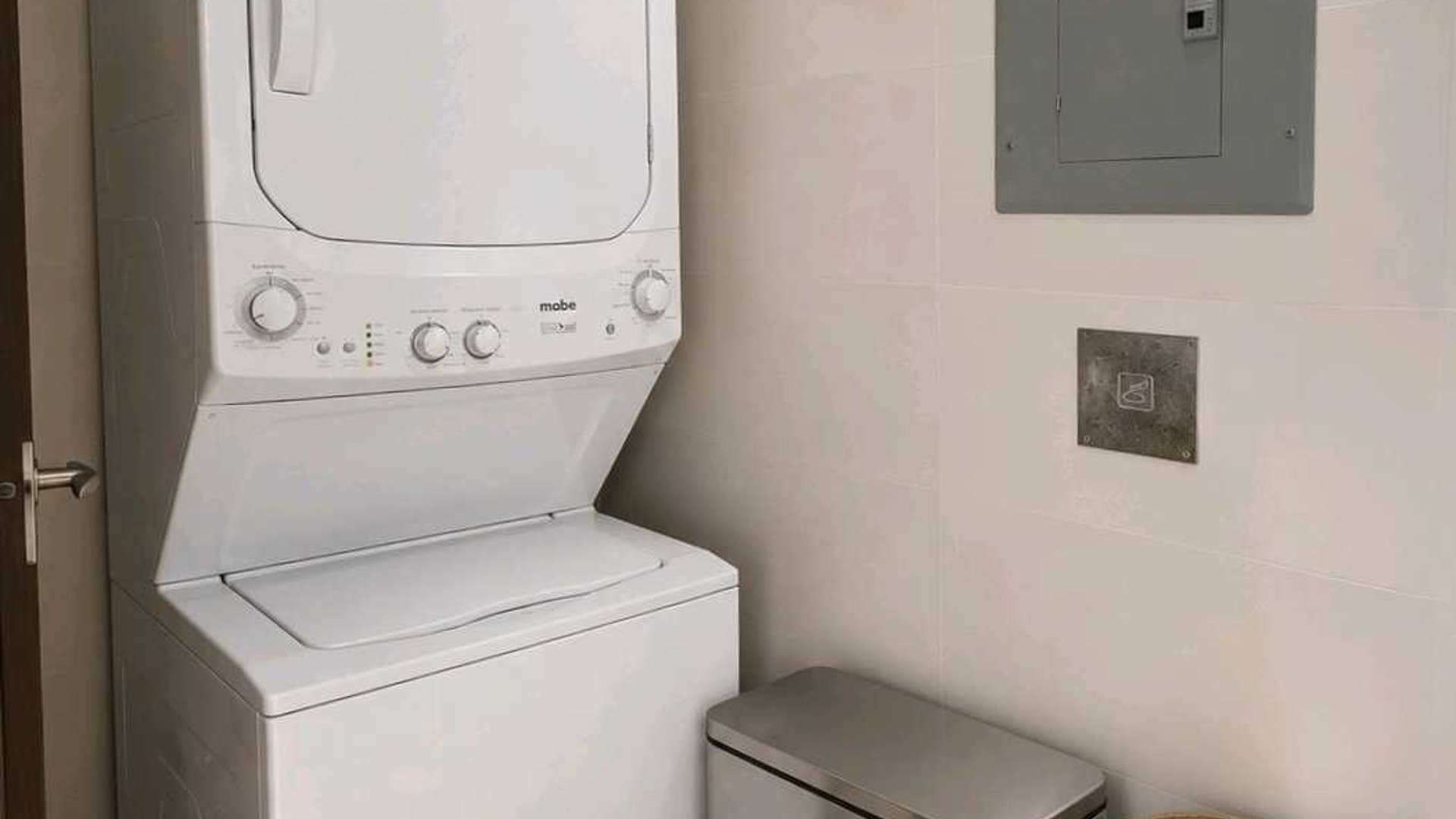 APARTAMENTO EN ALQUILER ???? Edificio Ikaria, Zona 15 Vista Hermosa I - Miniatura 11