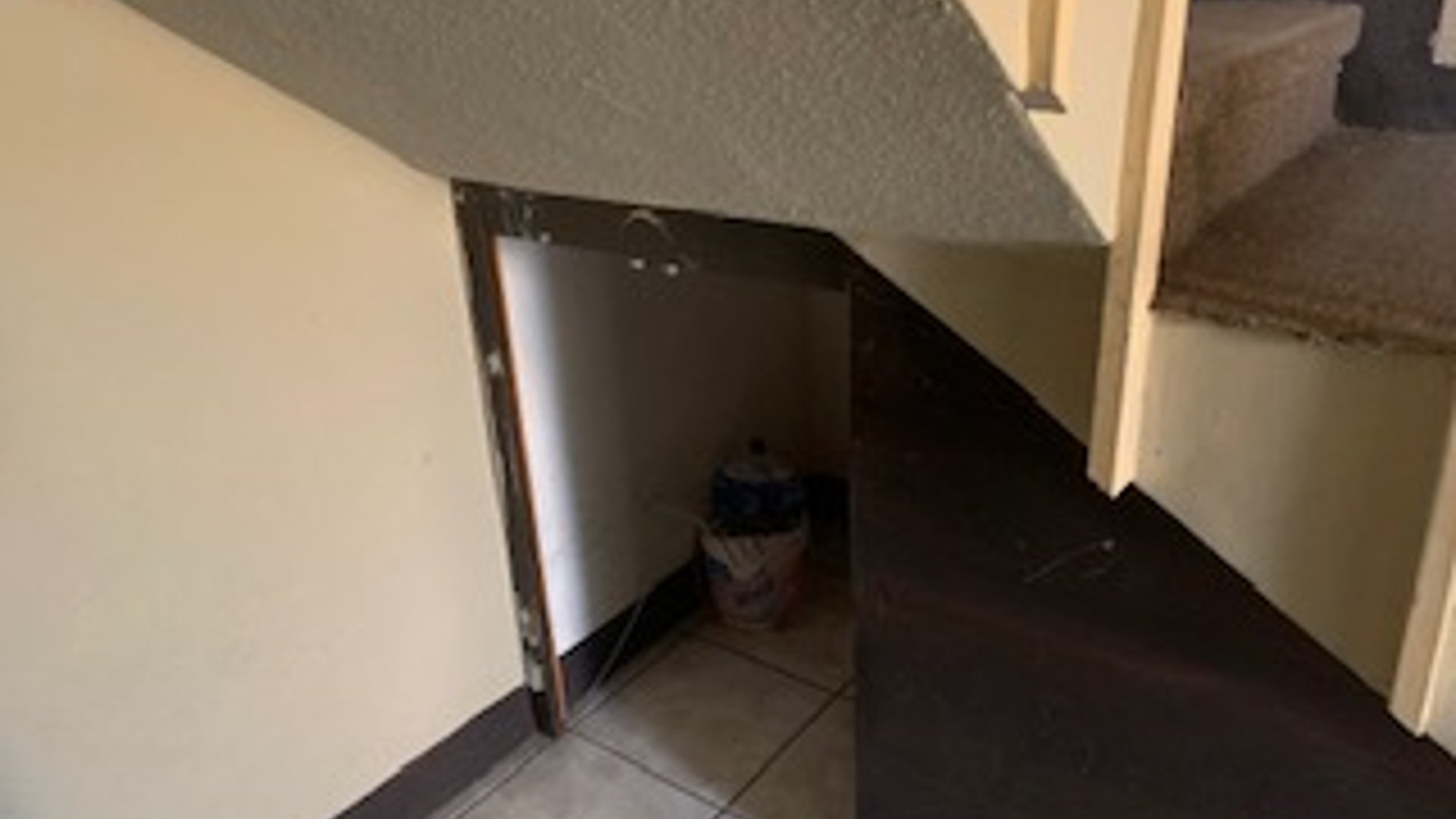 Vendo Casa en Condominio Altos de Fuentes; San Miguel Petapa - Miniatura 6