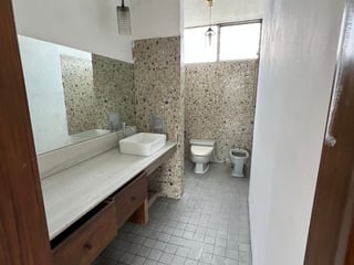 Casa en Renta en Zona 13 – Ubicación Estratégica - 3