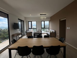 Vendo apartamento en Edificio MERAKI zona 10 por columpio de VH  - 3