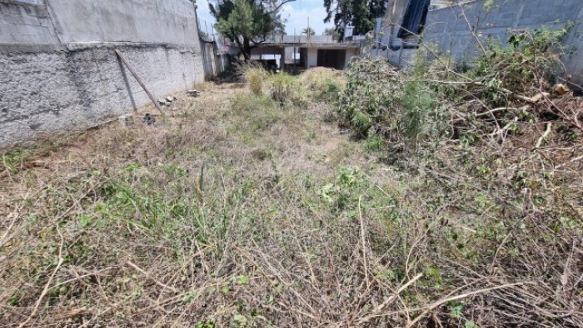 Terreno en Renta San Cristóbal, construcción iniciada - Miniatura 10