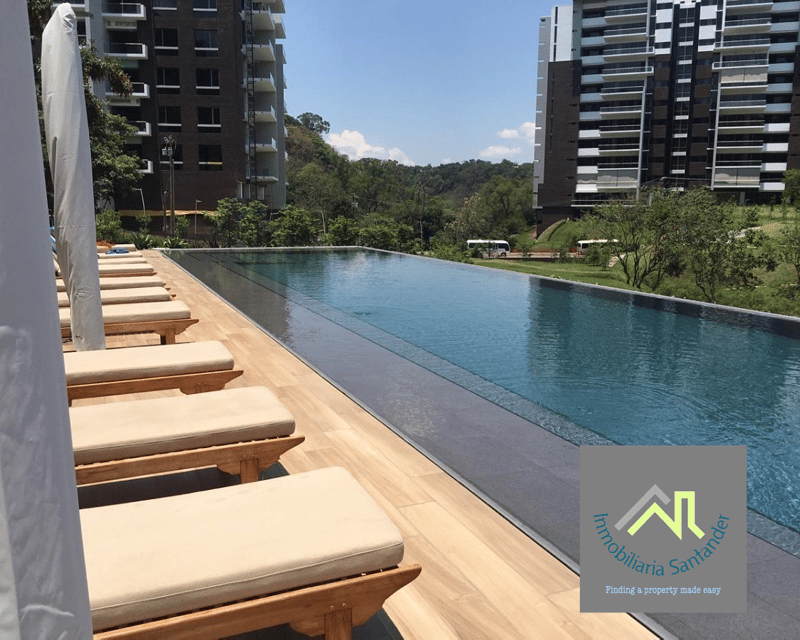 Casa en Venta en Acantos de Cayalá Zona 16 | Residencia de Lujo