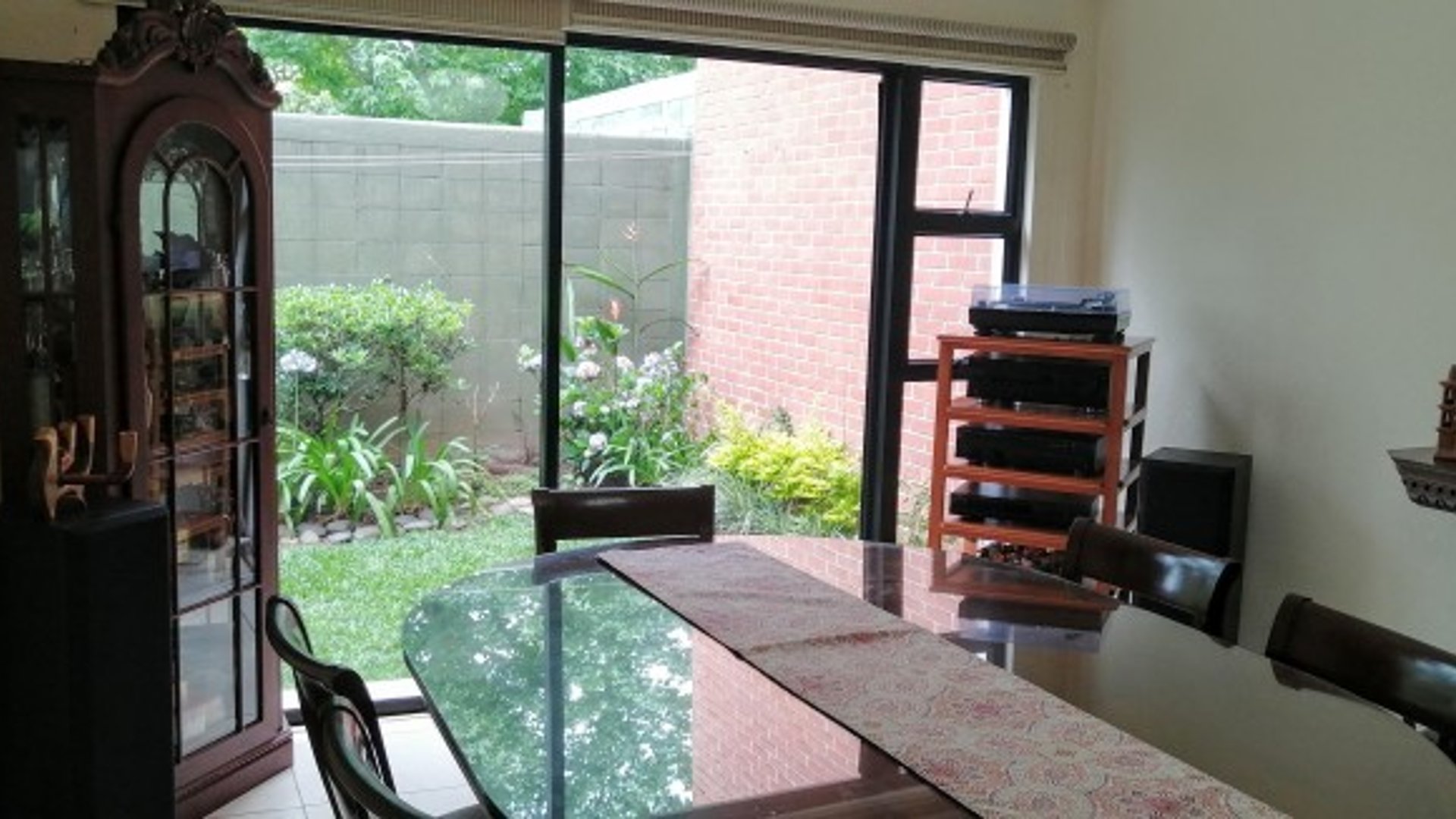 Casa en Venta en Zona 16, Alameda De San Isidro - Miniatura 4