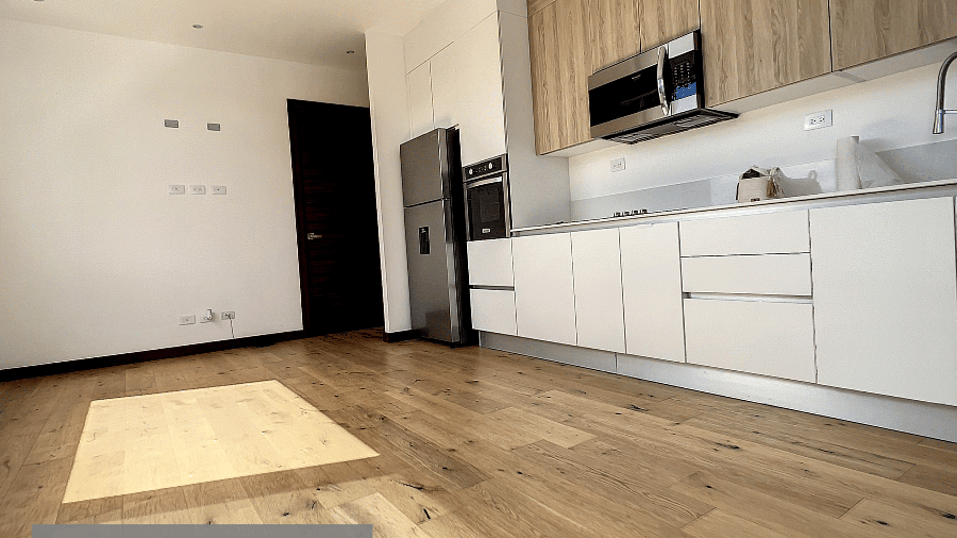 VHISTA/ Moderno  Apartamento en venta para inversión zona 15