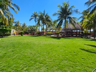 House for Sale in Laguna Quitasombrero, Puerto San José - Spacious with 3 Bedrooms and Pool - Image 7