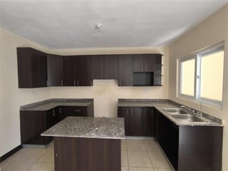 📍 CASA EN VENTA – 4 HAB | CONDOMINIO LA RESERVA | CAES KM 26.6 - 2