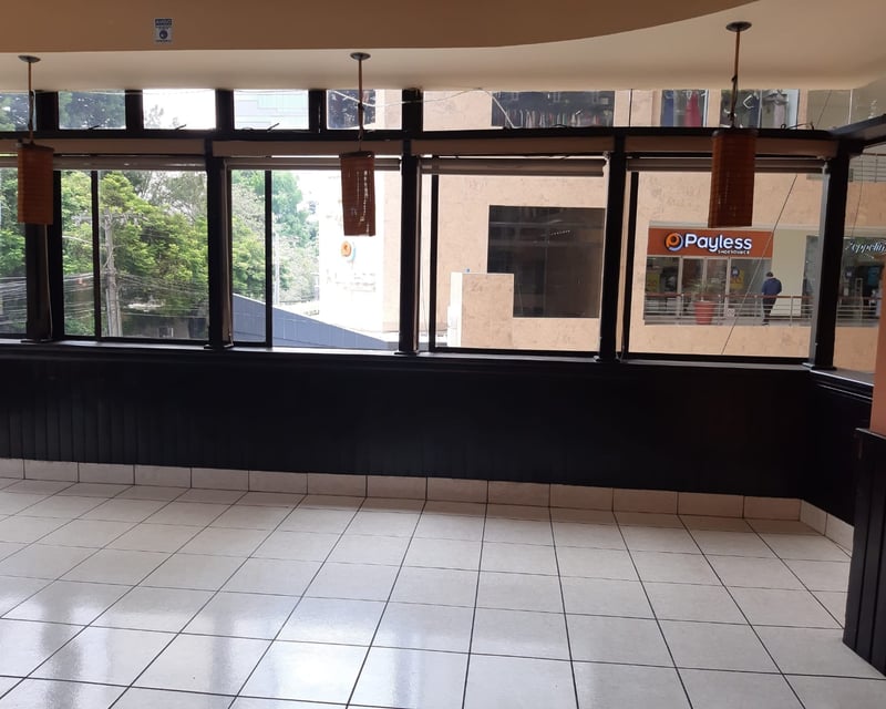 Local en Venta en Centro comercial Los Próceres Zona 10