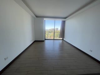 Apartamento en Venta en zona 15 - 2