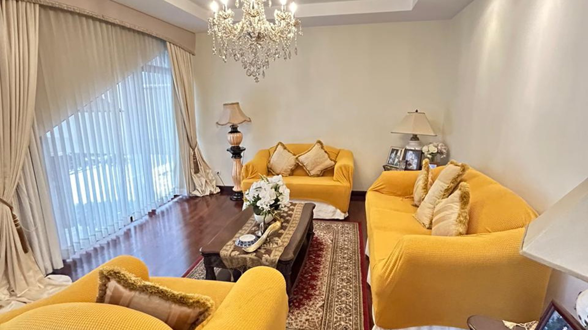 Alquilo Amplio Apartamento Amueblado en zona 14 Quinta Bella Sur