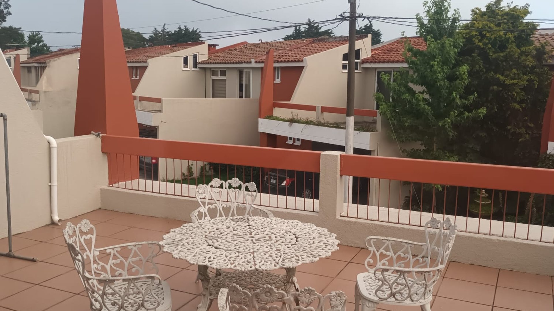 Exclusiva Casa en Condominio - San José Pinula, Guatemala - Miniatura 10