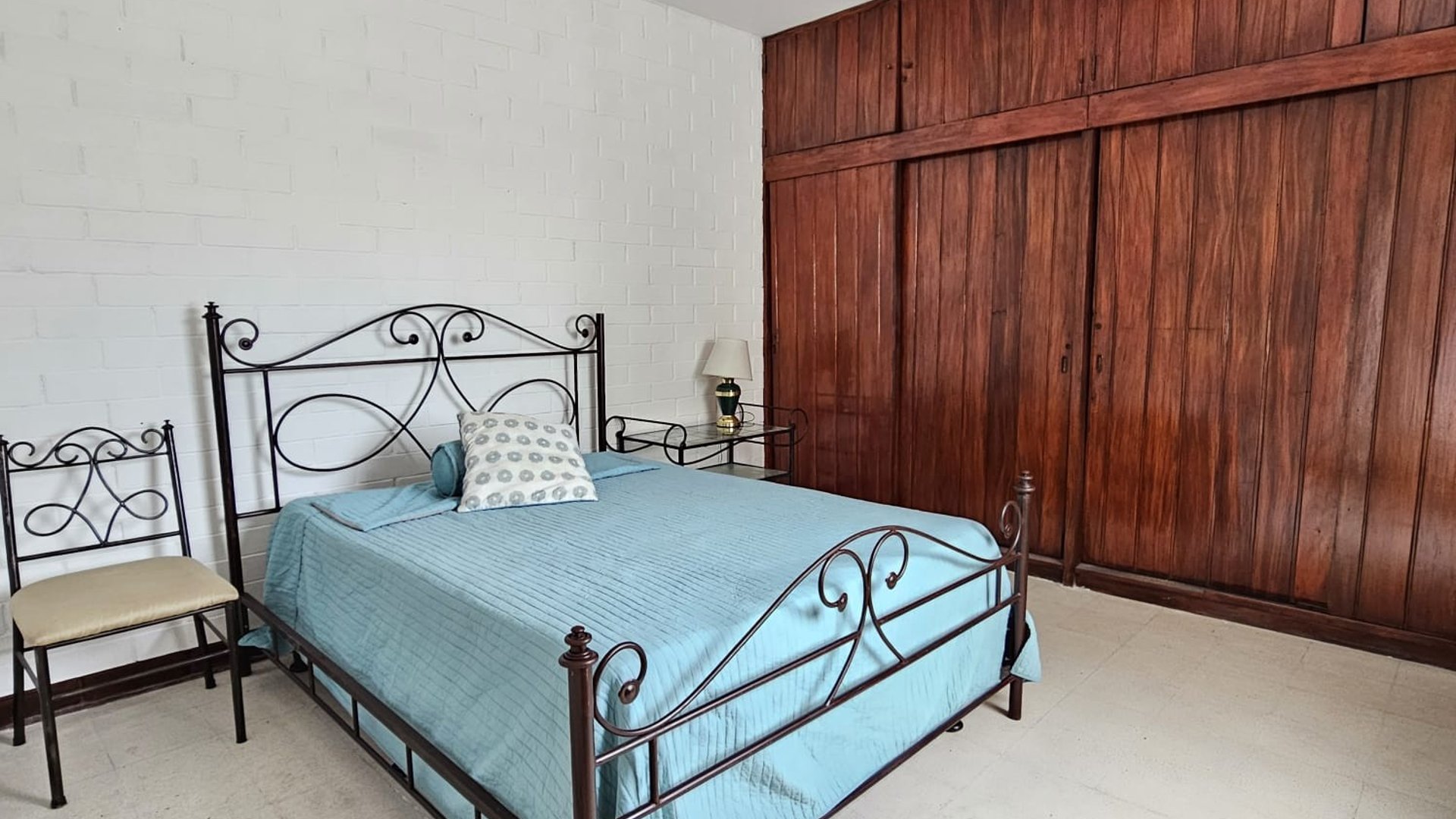 Furnished Apartment Rental in Zone 1 | 1 Bedroom + Motorcycle Parking - Miniatura 6