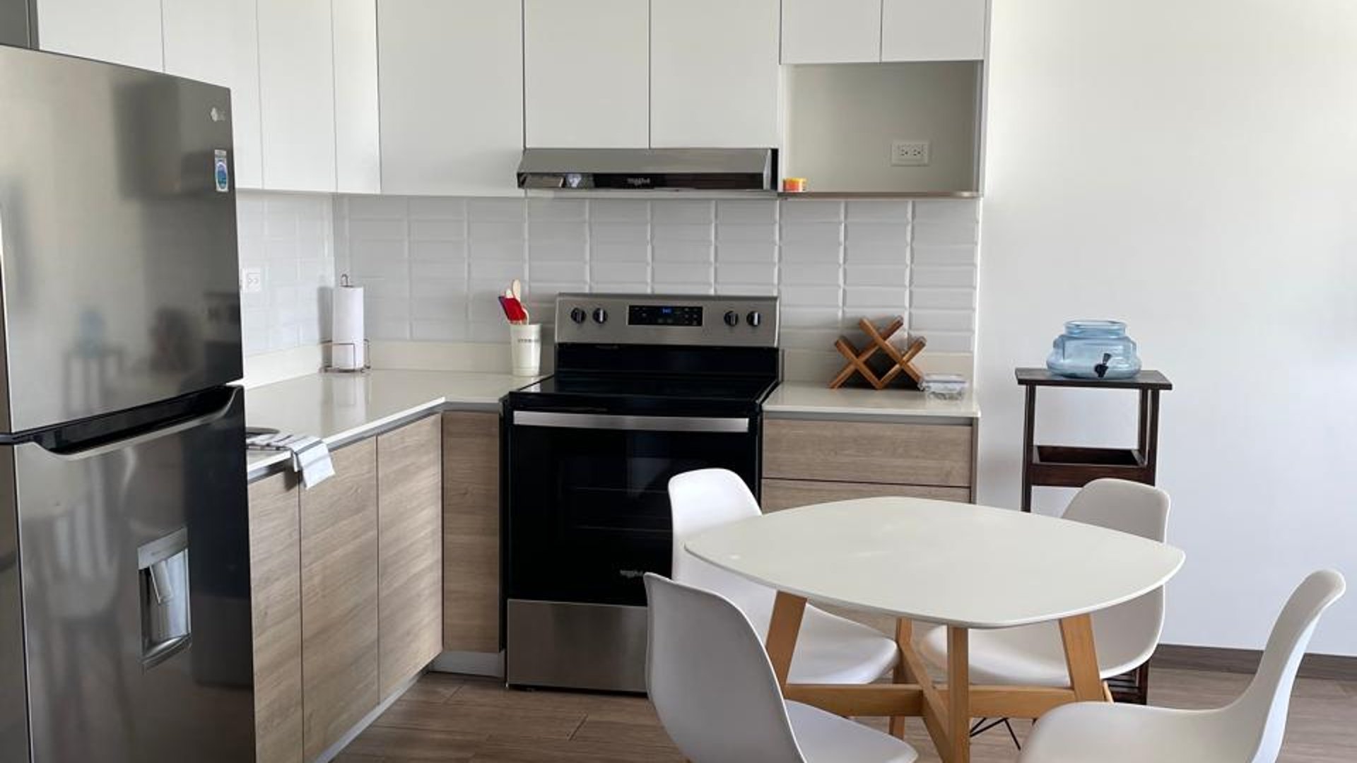 ???? APARTAMENTO AMUEBLADO EN RENTA – 2 HAB | EDIFICIO VISTARES | Z. 12 - Miniatura 6