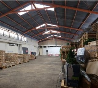 Propiedad comercial en venta con 2 frentes sobre la Roosevelt Ref-5694