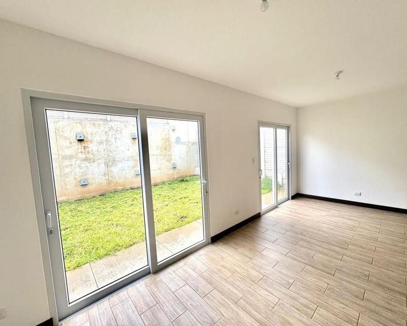 Casa en VENTA en Bosques de Santa Elena Villa Canales