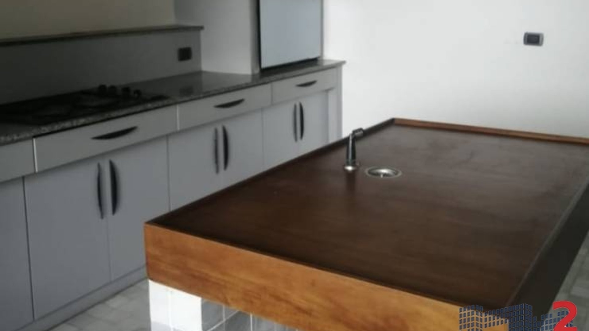 Apartamento en Venta, Zona 14 (V8663)
