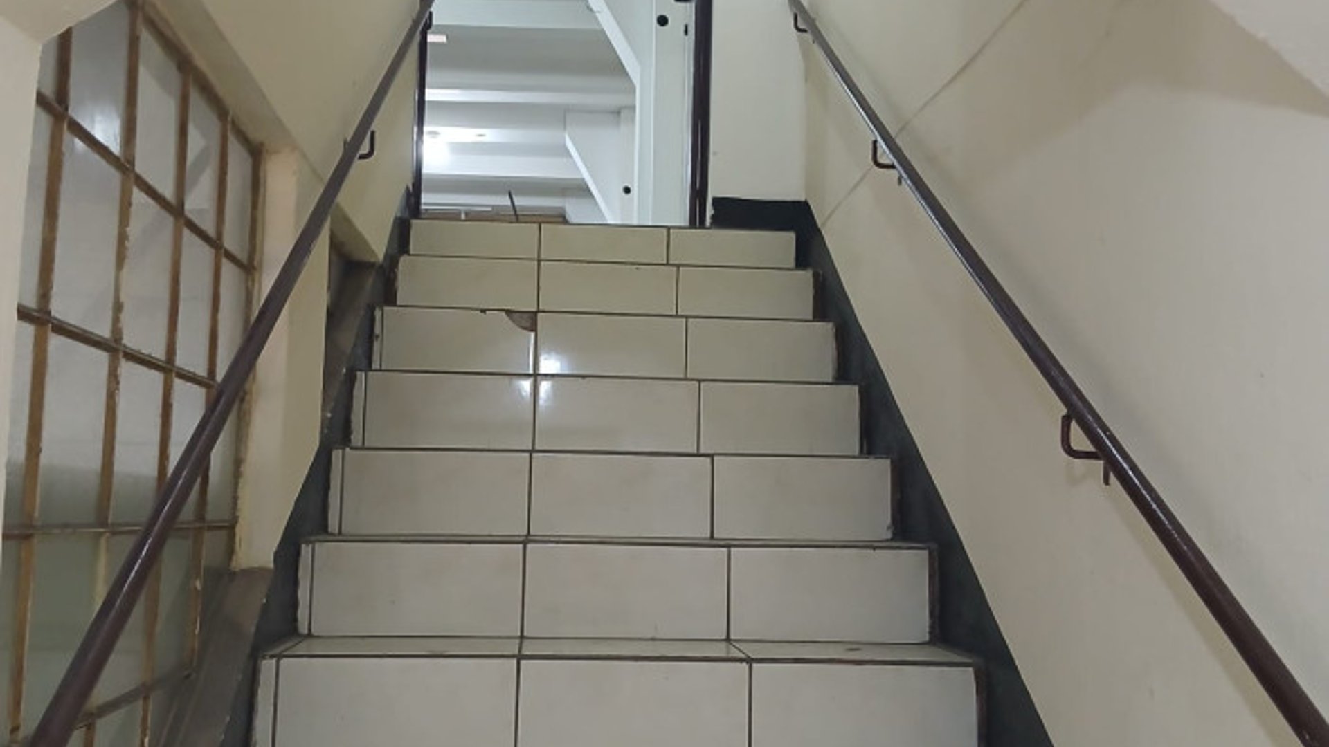 Bodegas en Alquiler en Zona 7 Castillo Lara - Miniatura 7