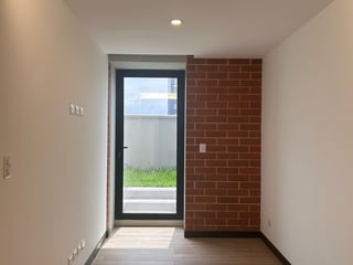 Apartamento con jardín en venta en Zona 14, Sector la Villa - 4