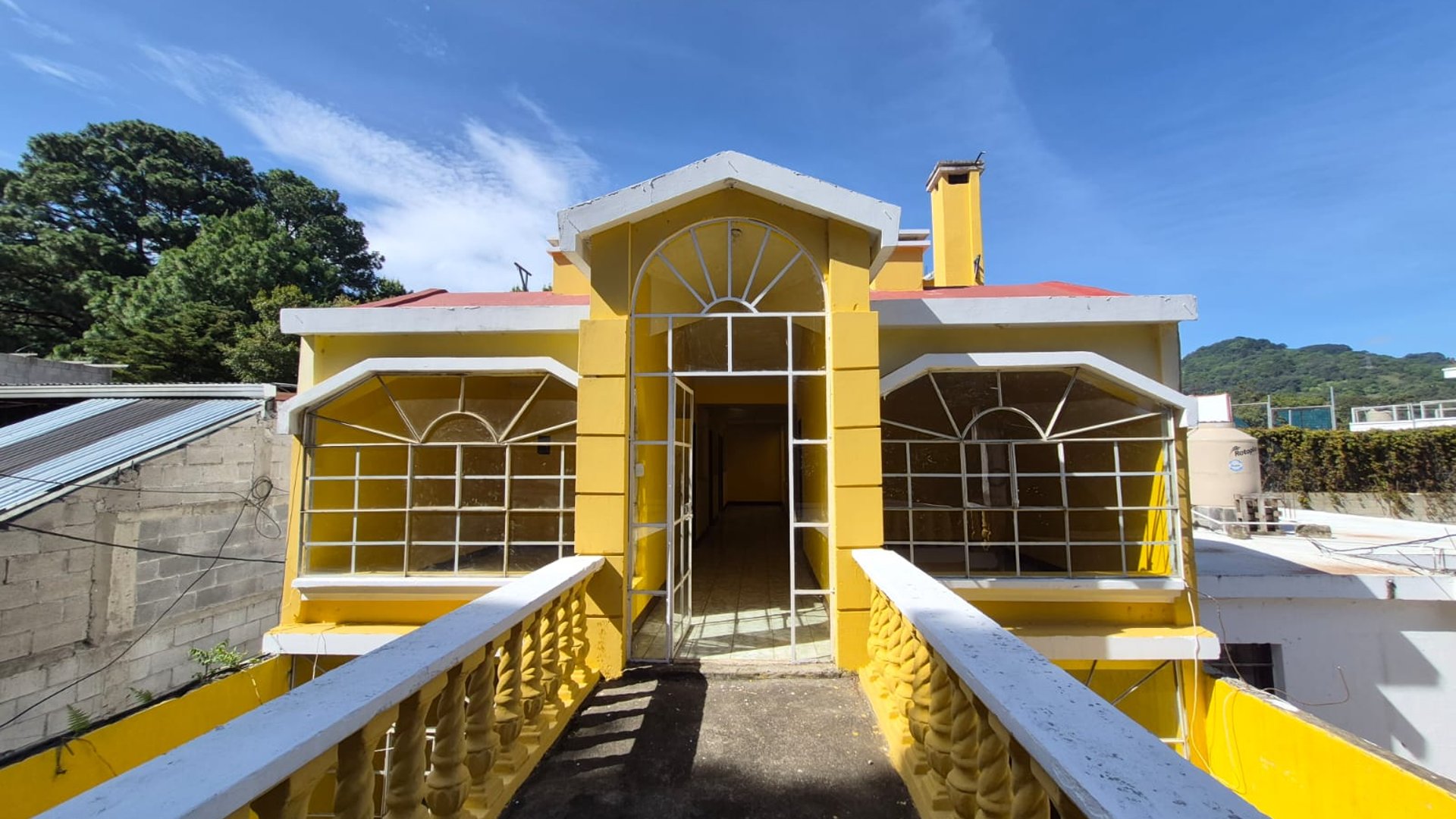 VENTA Casa Zona 2 de San Lucas Sacatepéquez - Image 1
