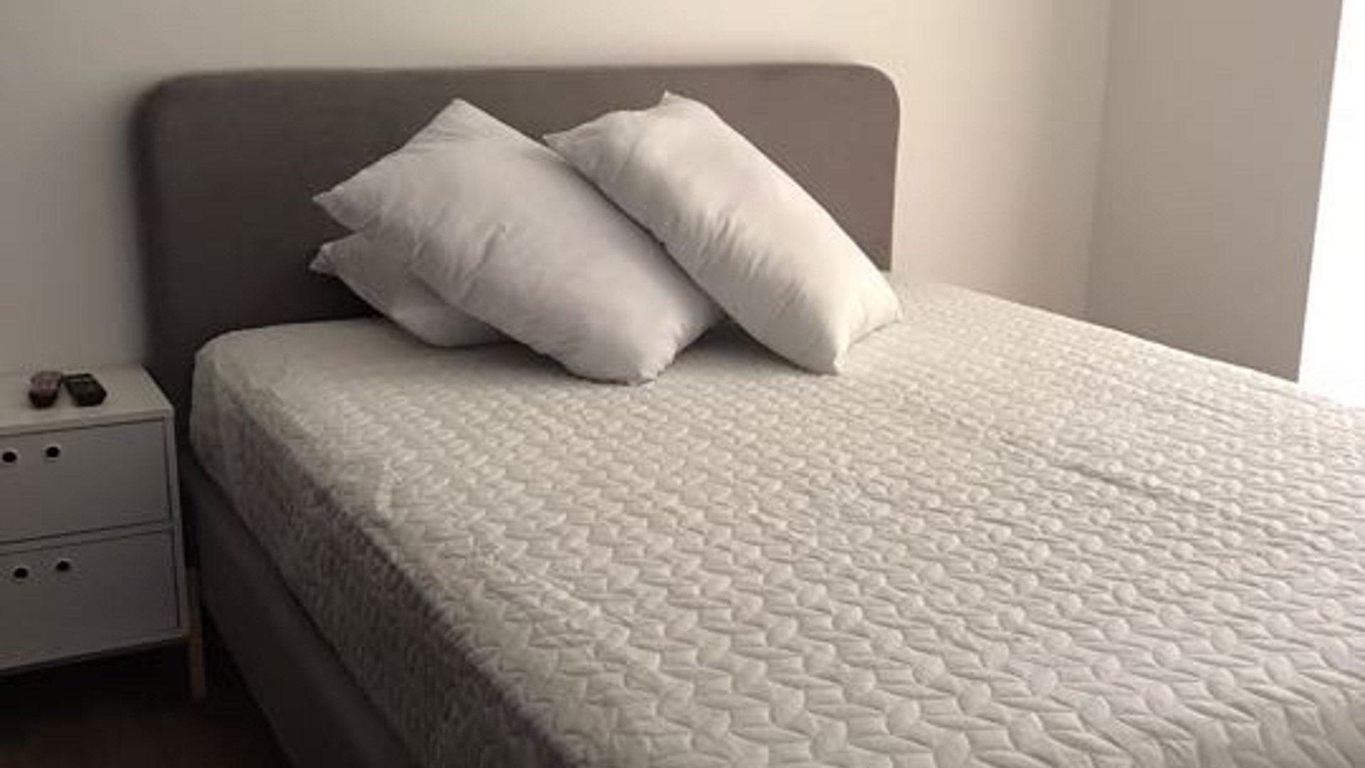 Apartamento Amueblado en Renta o Venta Edificio Enalto  Z. 16 - Miniatura 5