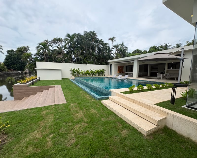 Casa vacacional en venta Likin Puerto Quetzal
