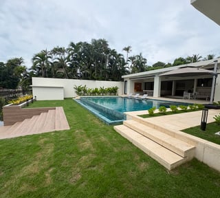 Casa vacacional en venta Likin Puerto Quetzal