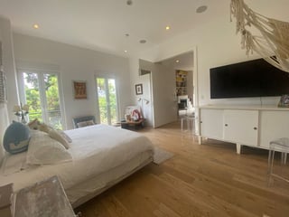 VÍA 7/ Apartamento Amueblado en Venta -Renta,  zona 10 - 5