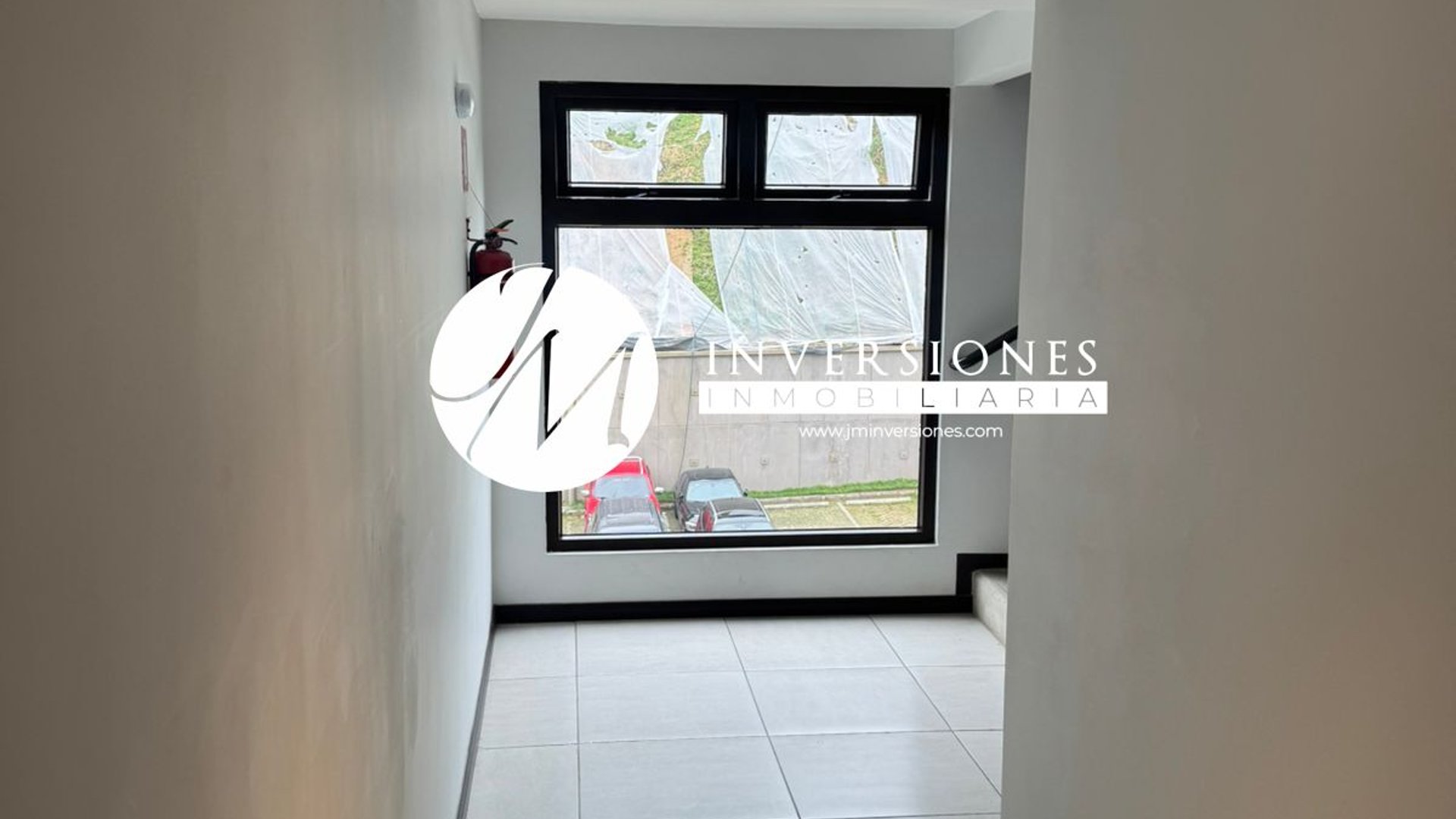Apartamento en renta en zona 16 - Miniatura 5