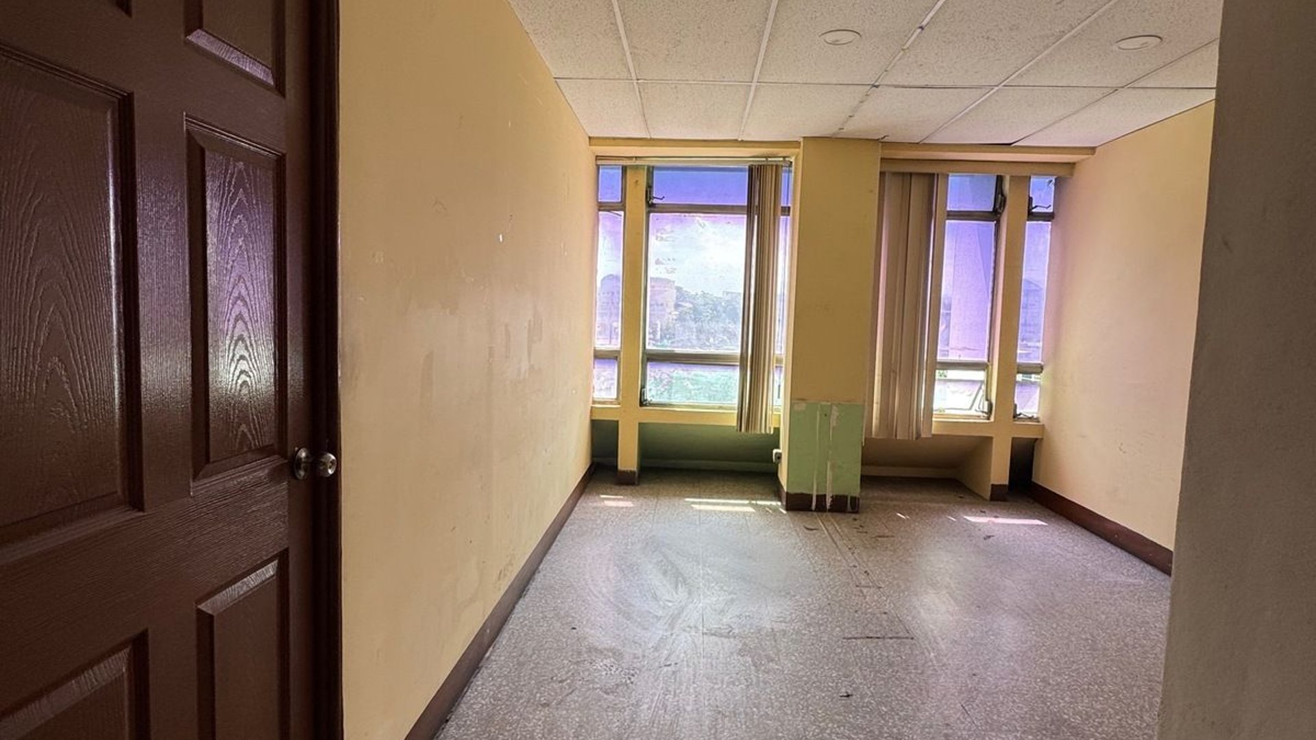 Edificio en Venta / Renta zona 4 - Miniatura 8