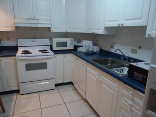 ALQUILO ZONA 10 APARTAMENTO COMPLETAMENTE AMUEBLADO - 5