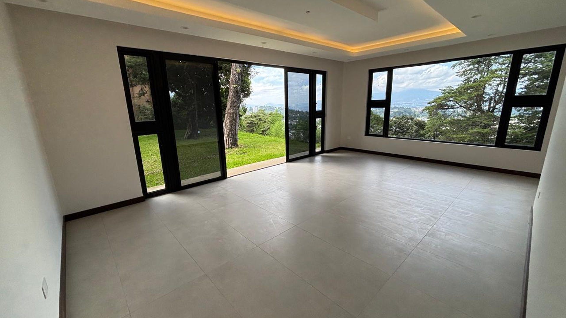 VENTA Casa Residenciales La Cruz, Santa Catarina Pínula - Miniatura 4