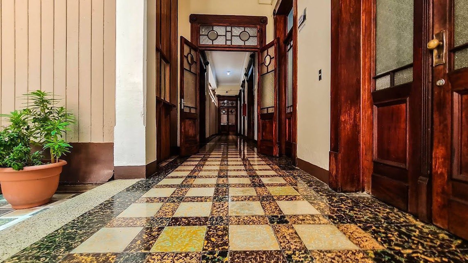 Casa  en VENTA en  6a. Av. Zona 1 - Miniatura 5