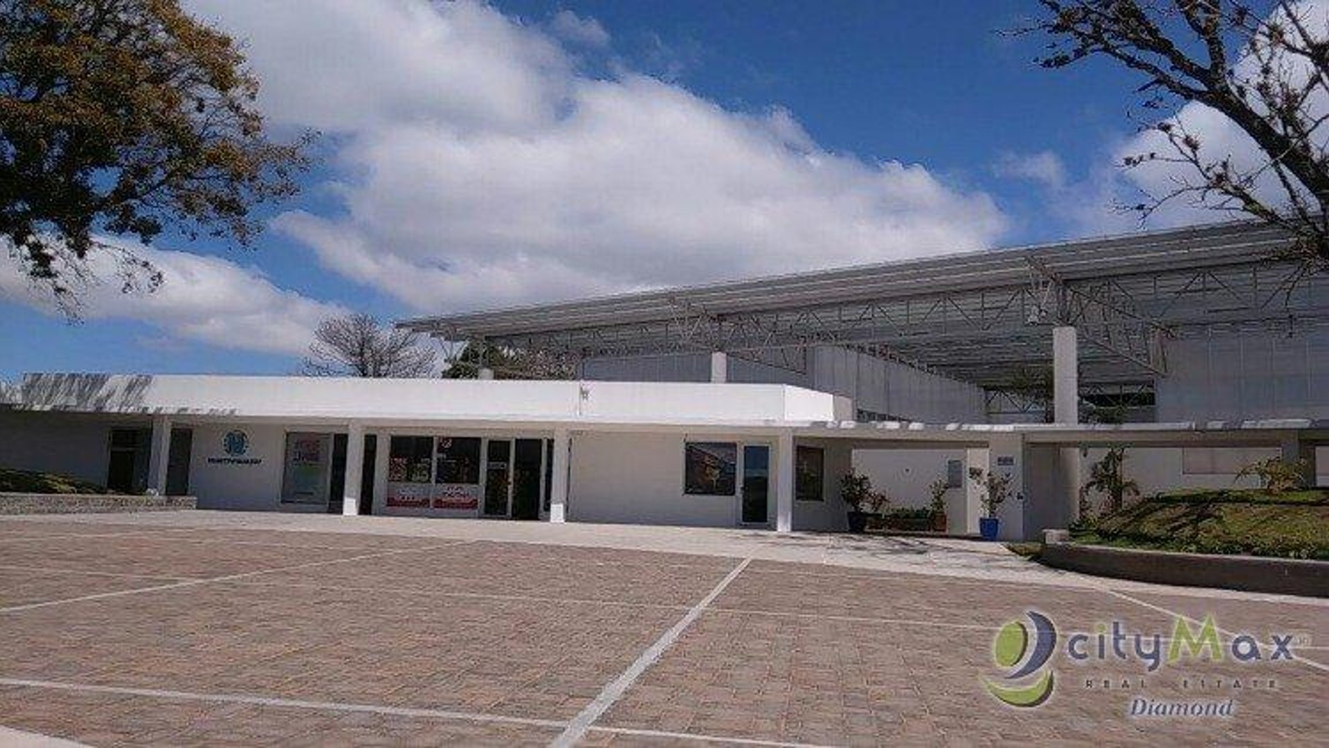 SE RENTA MODERNA CASA amueblada en Santuaria Muxbal - Miniatura 6
