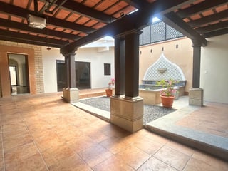 CASA EN VENTA EN ANTIGUA, FUERA DE GARITA    - Image 1