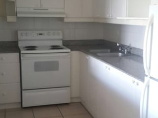 Apartamento 1 habitación en renta zona 10 - 2