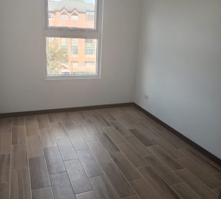 Apartamento en alquiler en zona 12 Edificio Santelli