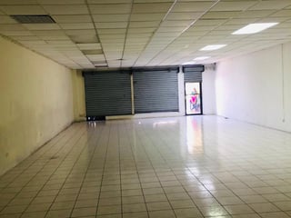 Local en Renta en  Zona 4  - 5