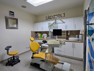 RENTA Clínica Dental en Zona 10 Sixtino II - 4