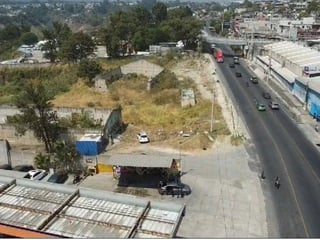 TERRENO COMERCIAL EN VENTA — UNA MANZANA SOBRE AVENIDA PETAPA - 4