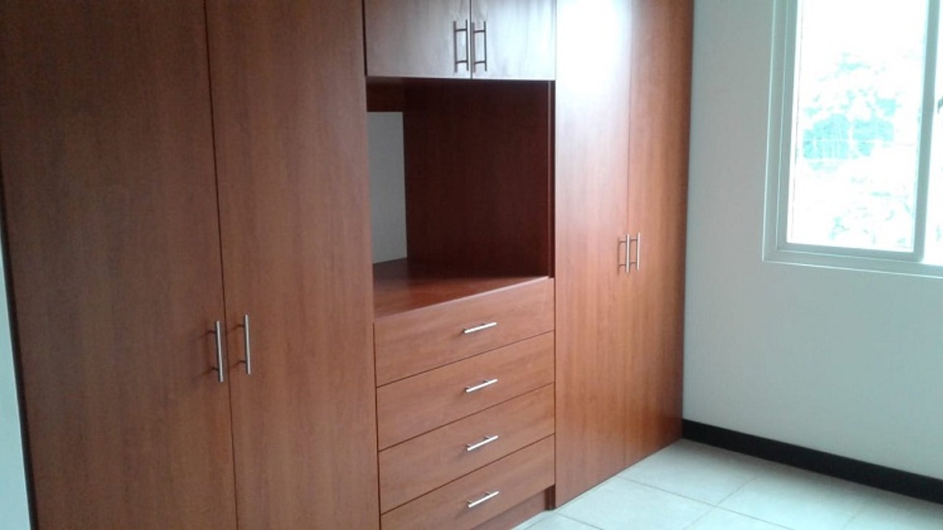 Alquilo Apartamento con Terraza en Zona 16 Cañada 16 - Miniatura 10