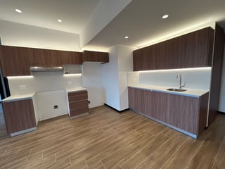 Apartamento en Venta Zona 11, Marabi - 5