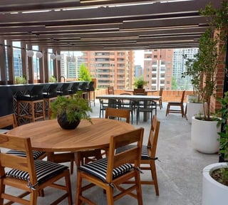 Apartamento en Venta Amueblado en Edificio en Zona 10