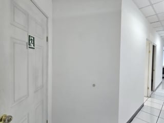 Oficina para Clinica en Renta Polimedica San Cristóbal - 5
