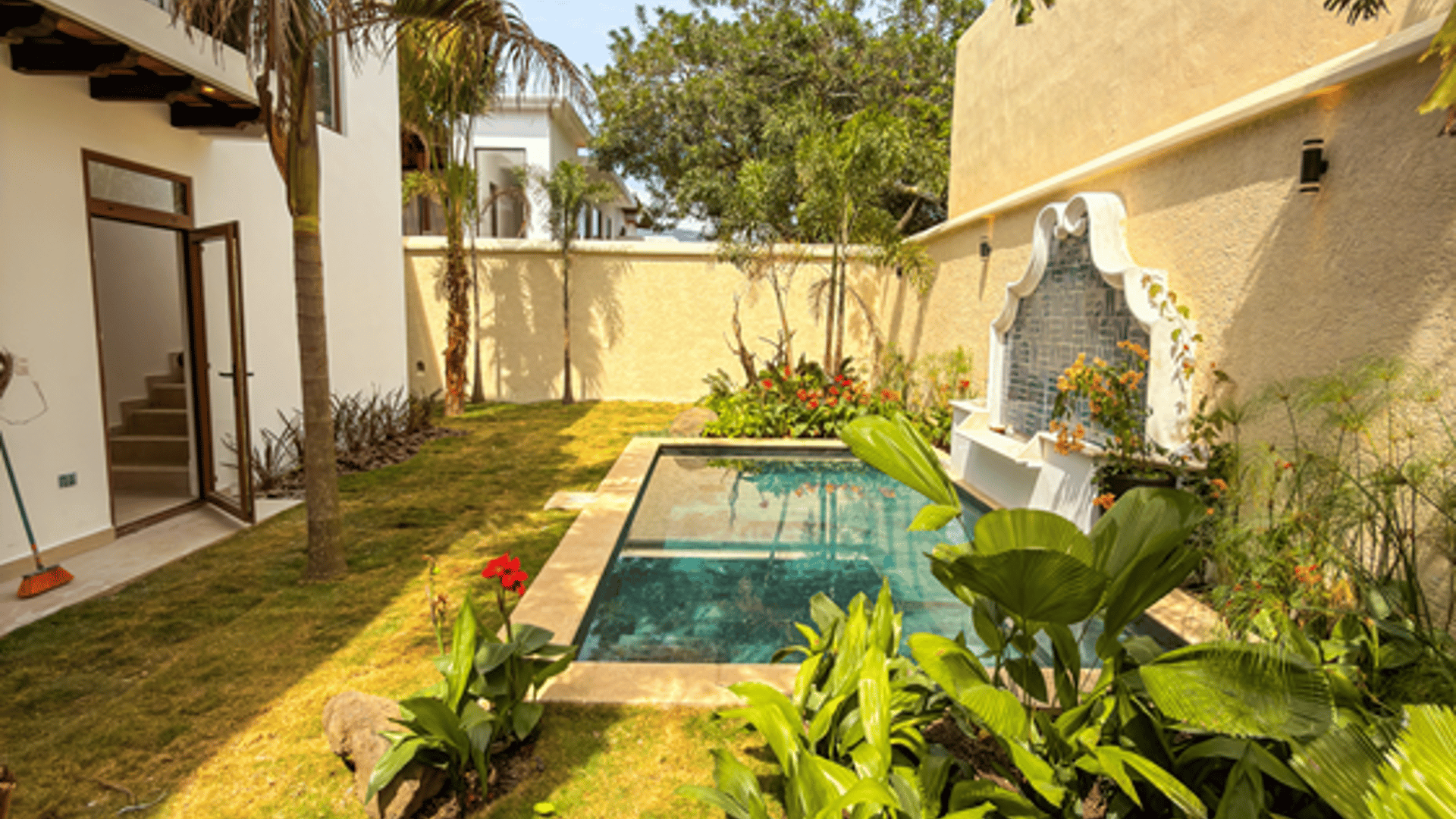 VENDO CASA A 20 MINUTOS DE ANTIGUA GUATEMALA  - Miniatura 16
